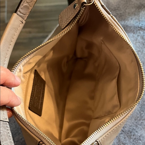 Coach Kristin Spectator Gray/Tan Leather Shoulder Bag in Amazing Condition - Picture 11 of 12